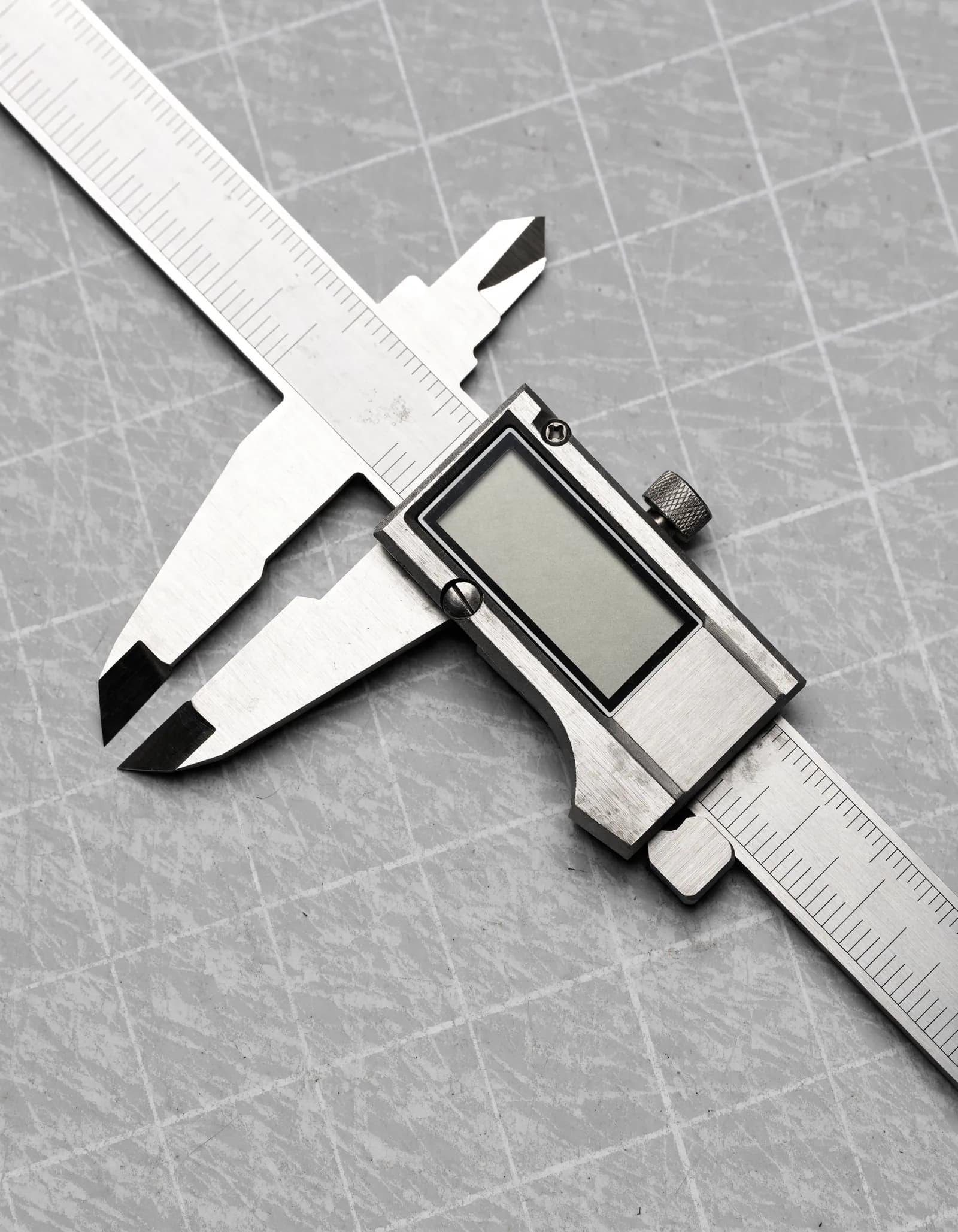 Digital Caliper, 150 mm — 0.01 mm resolution, stated 0.03 mm accuracy