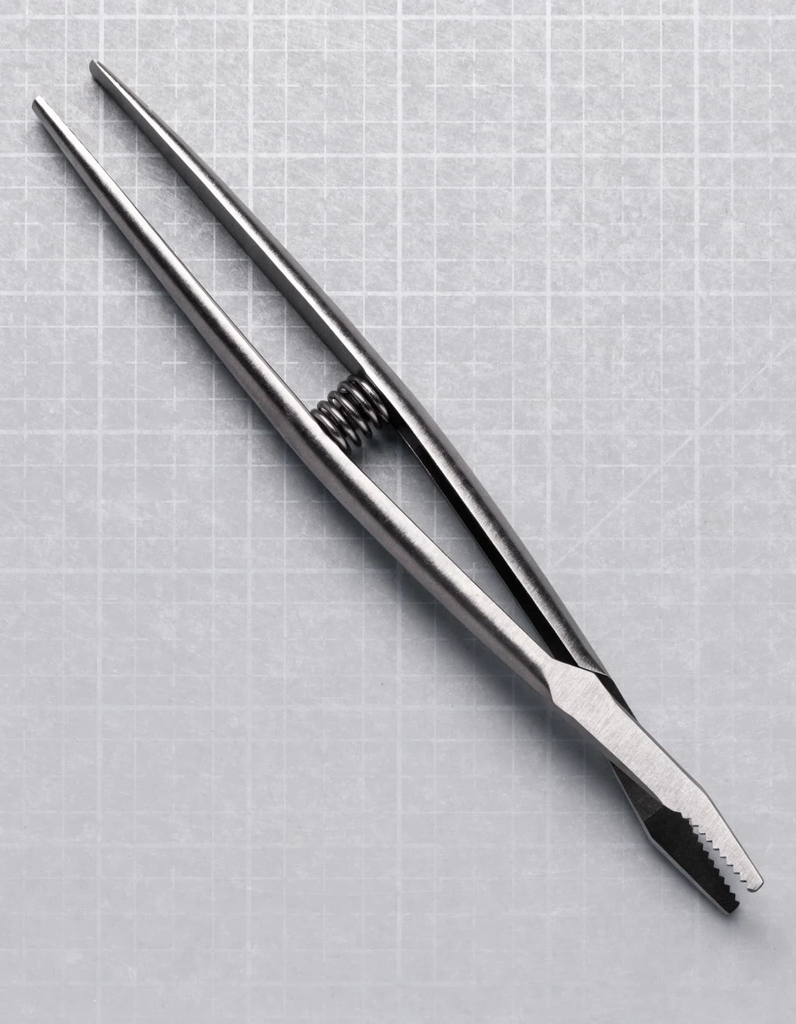 Reverse-Action Tweezers — 160 mm, self-closing, cross-locking